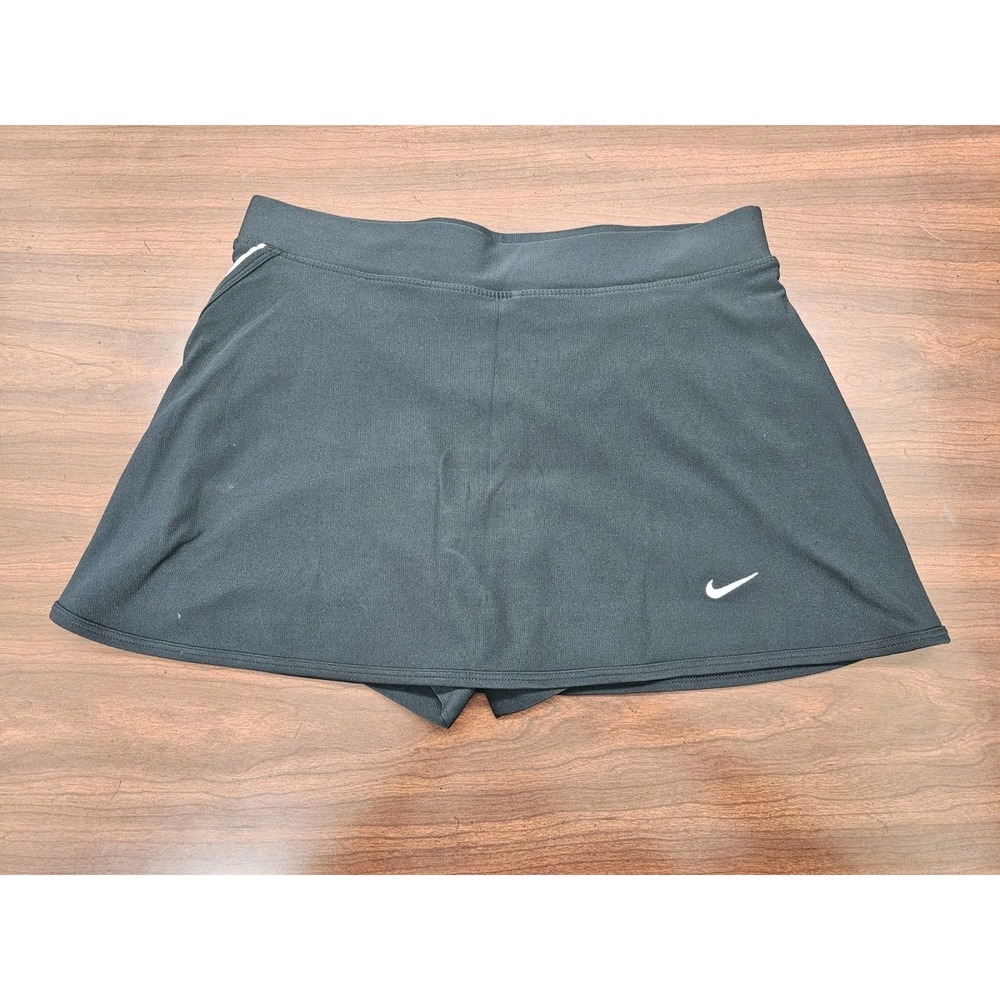 Nike Dri-Fit Women's Athletic Skort Black Built-In Shorts Tennis Golf Size Small